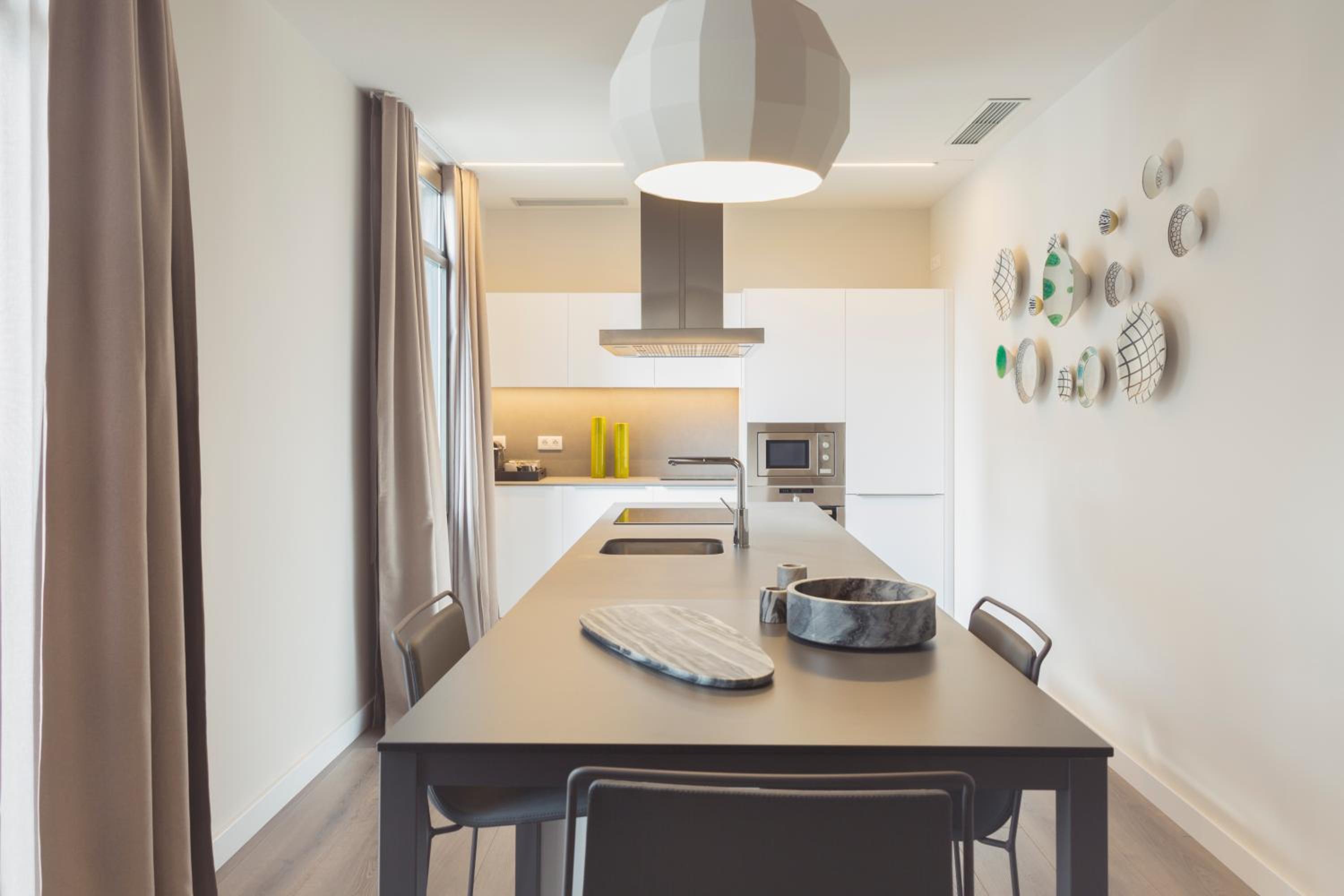 Casagrand Luxury Apartments Barcelona