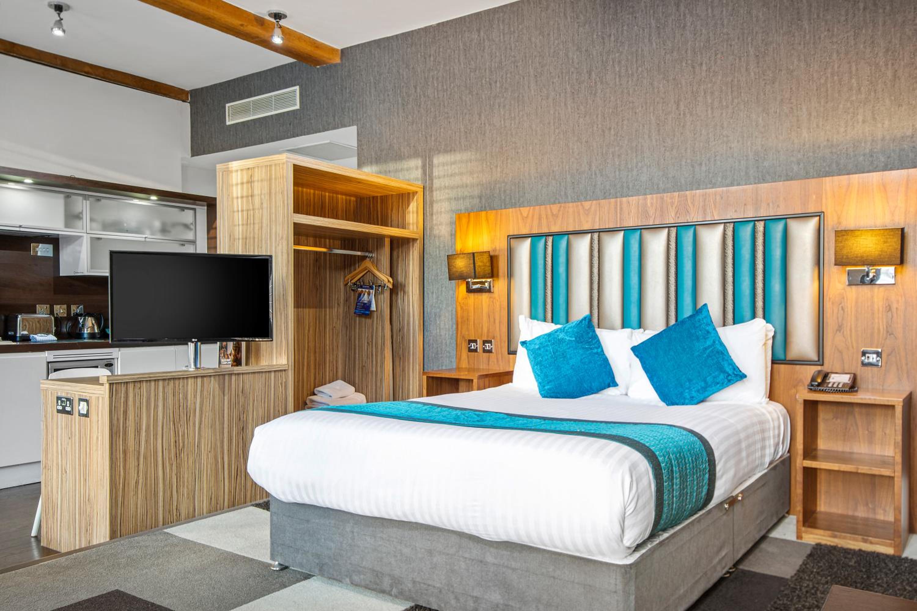Roomzzz Manchester City