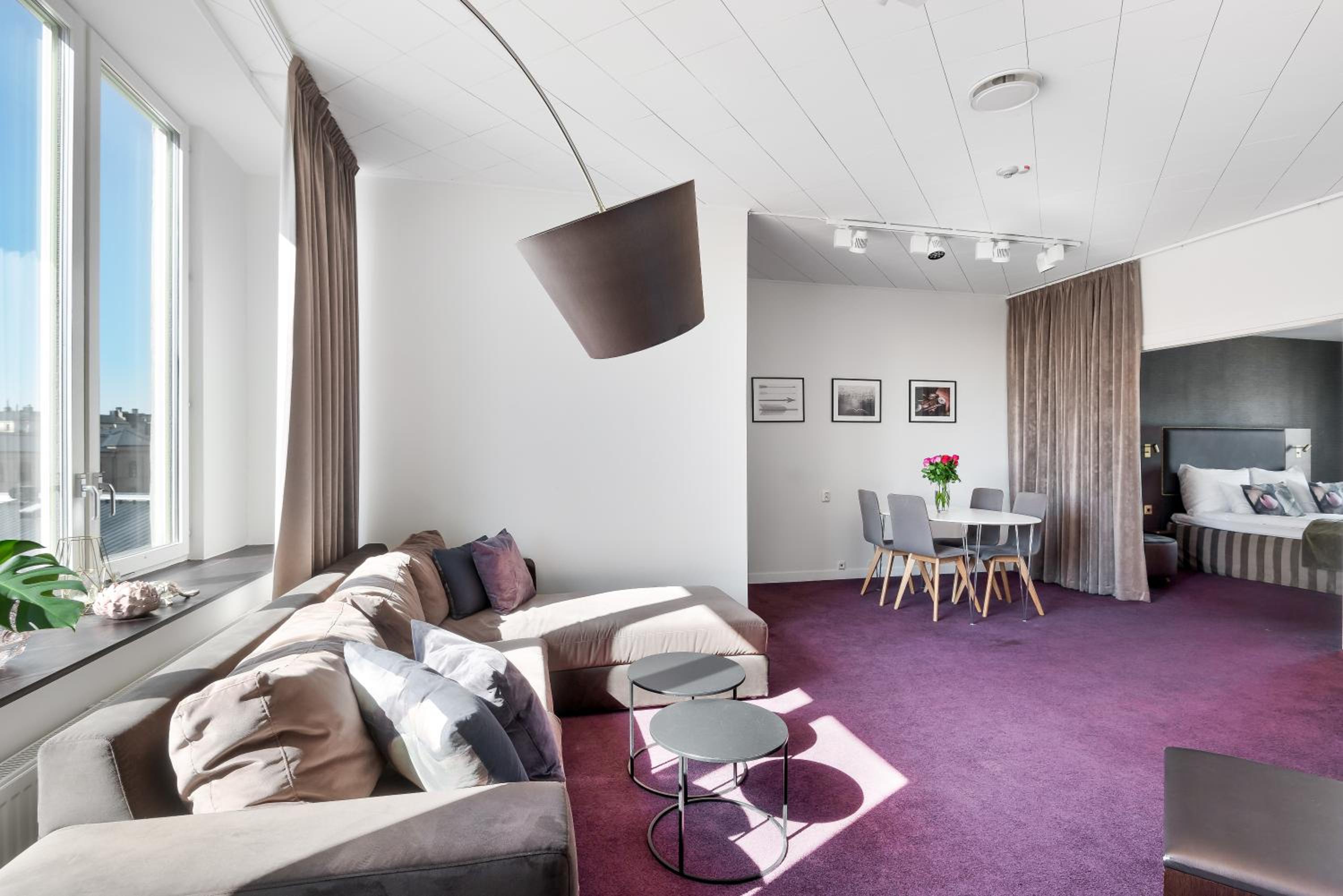 Home Hotel Tapto