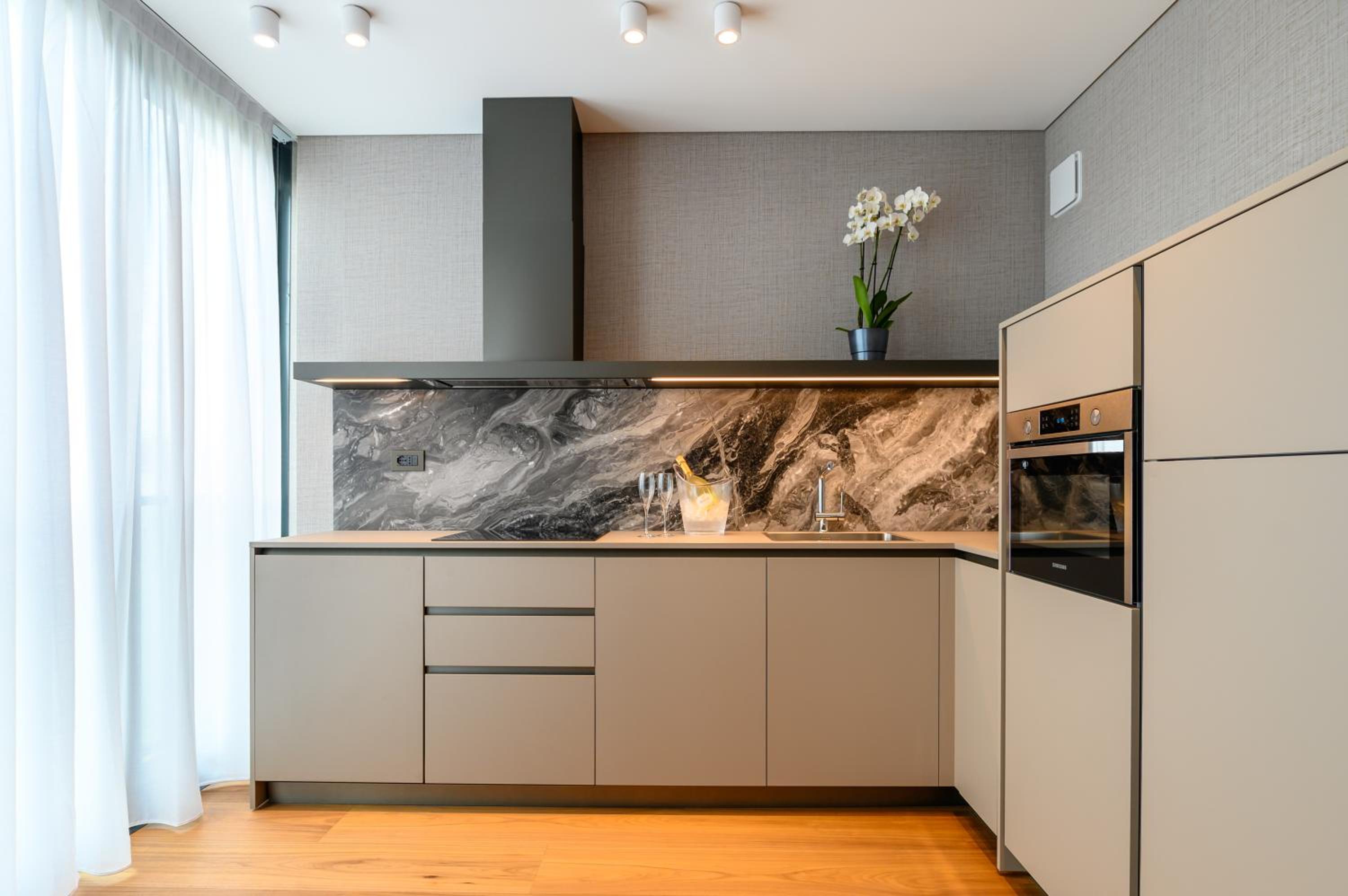 DUPARC Hotel & Apartments