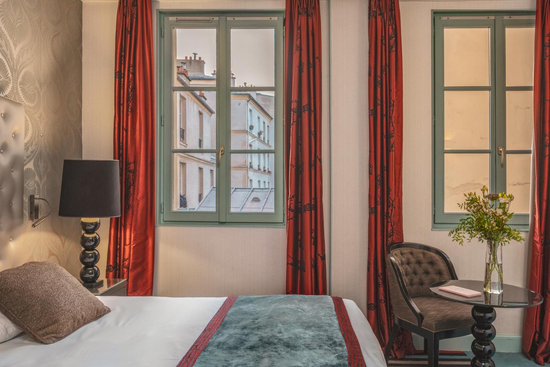 Hotel le Petit Paris