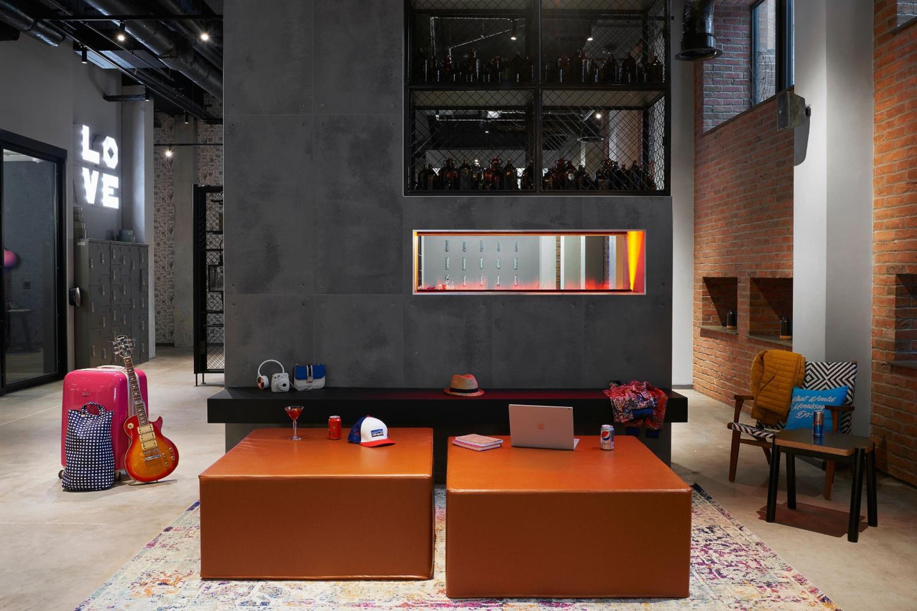Moxy Manchester City Centre