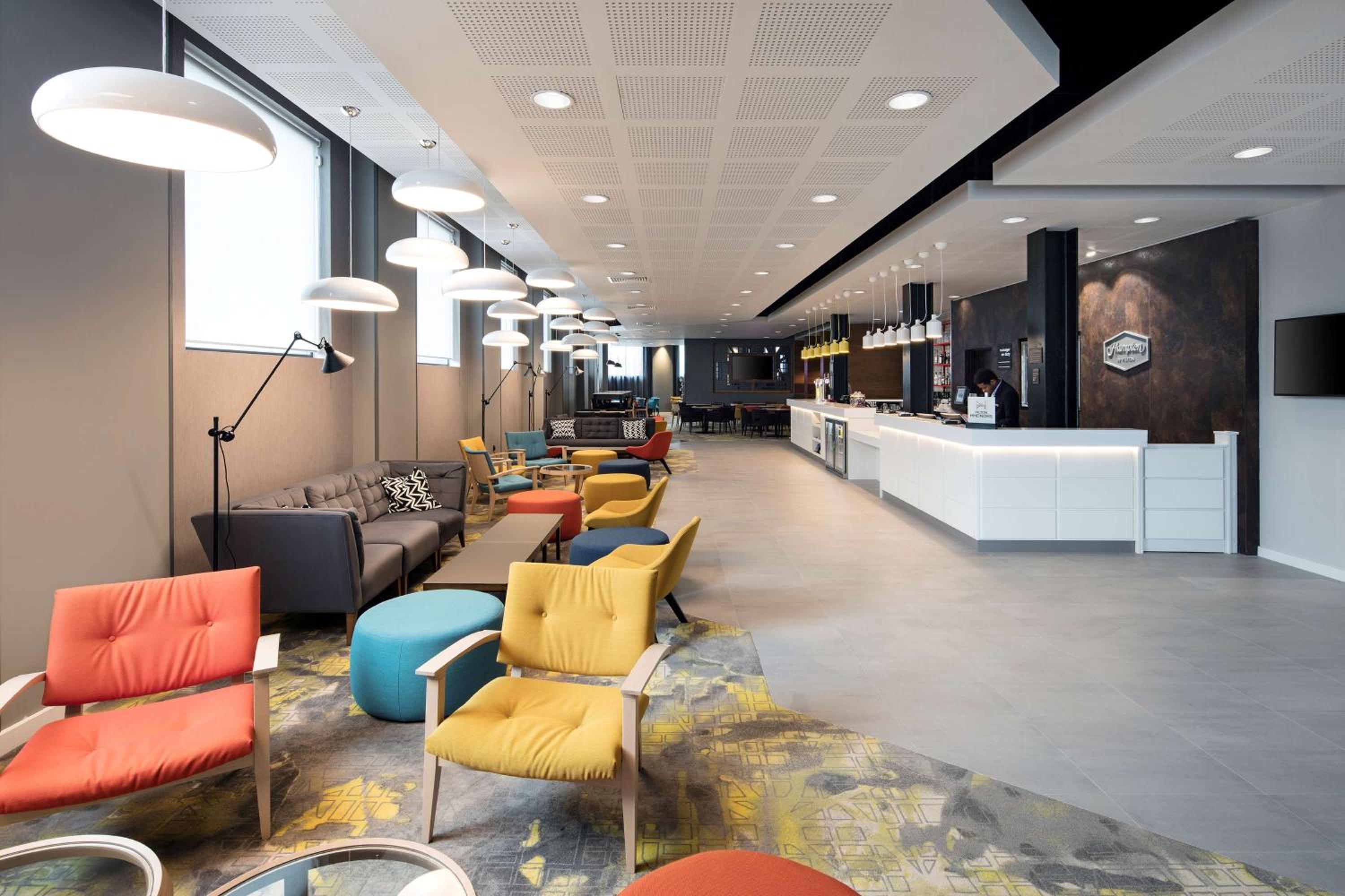 Hampton by Hilton London Excel