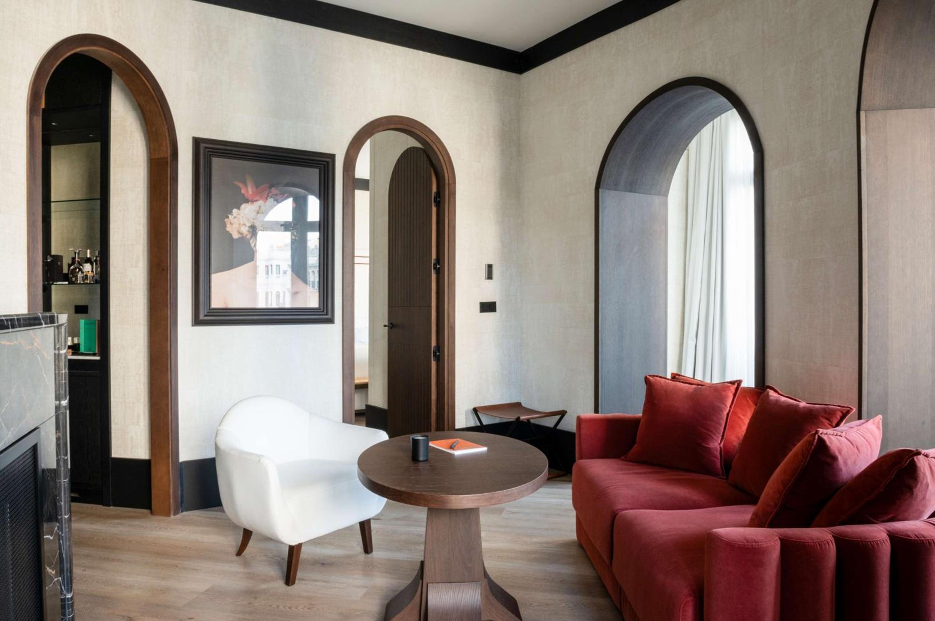 Hotel Montera Madrid, Curio Collection by Hilton