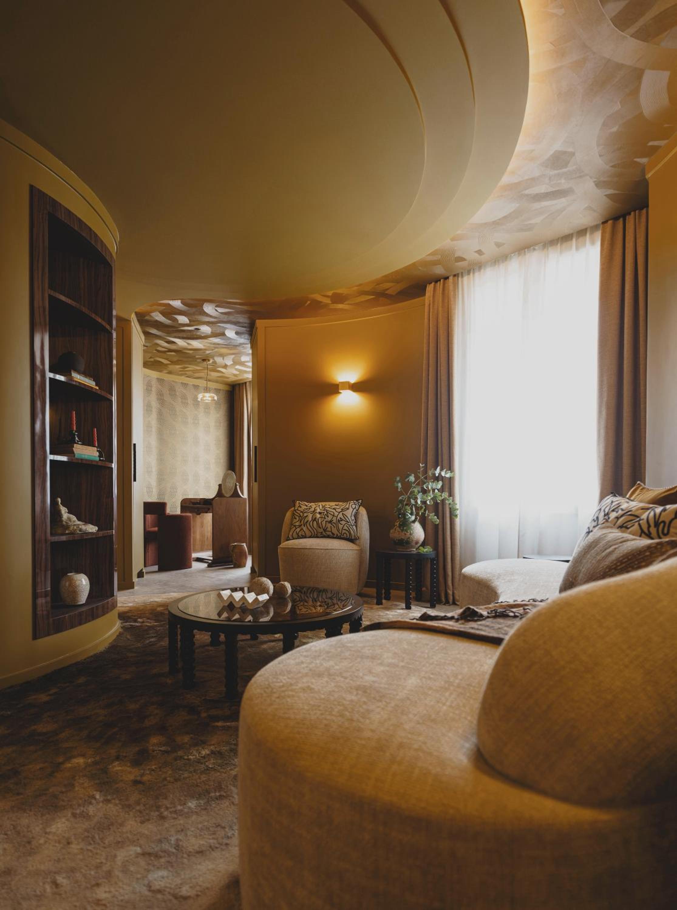 Hotel Gounod Fully Renovated