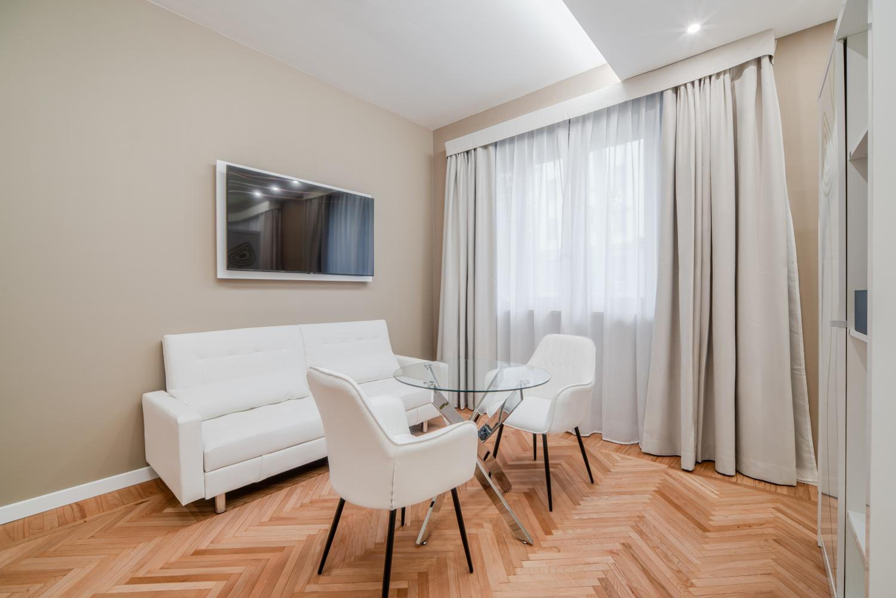 Milano Ticinese Guest House