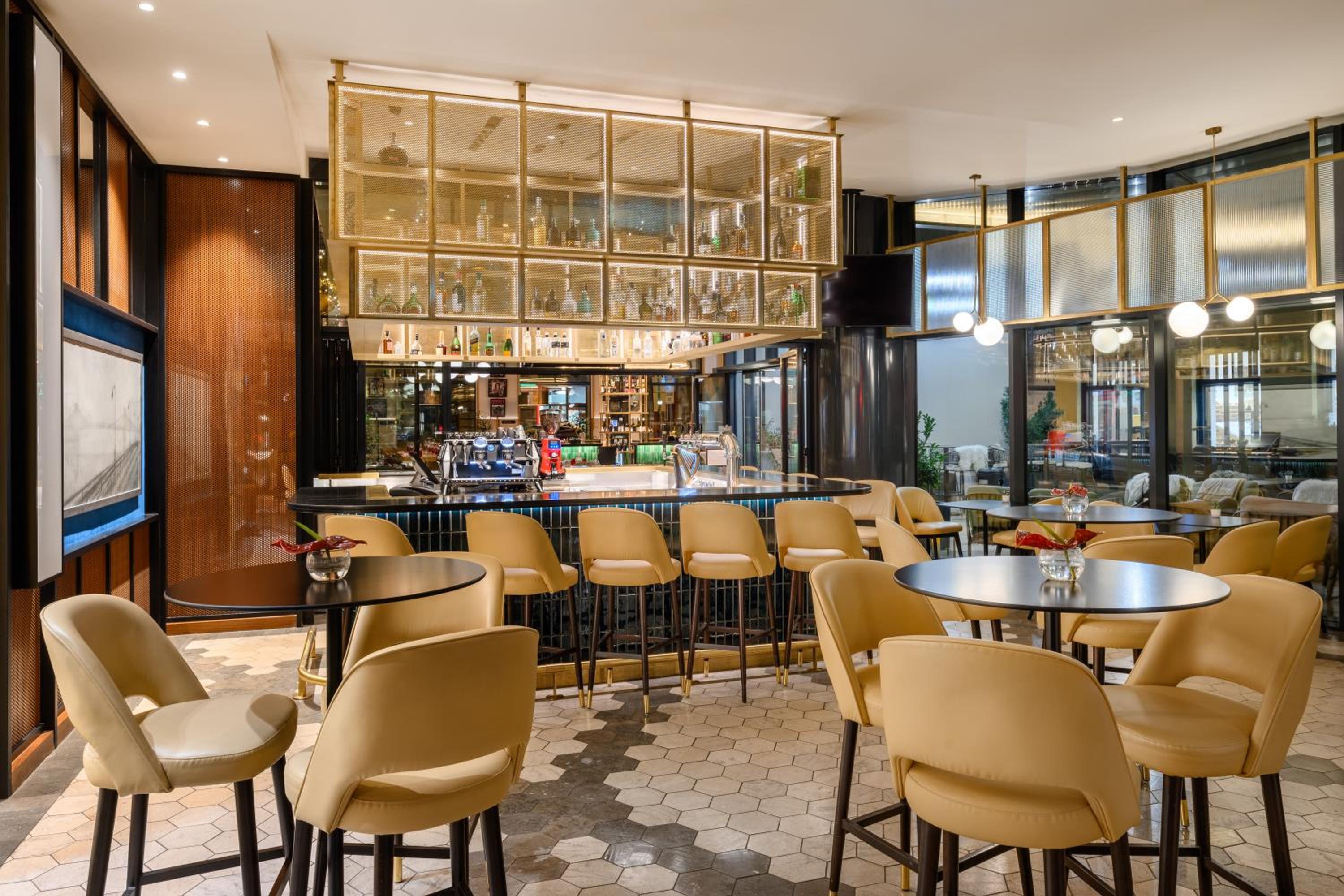 Pullman Budapest