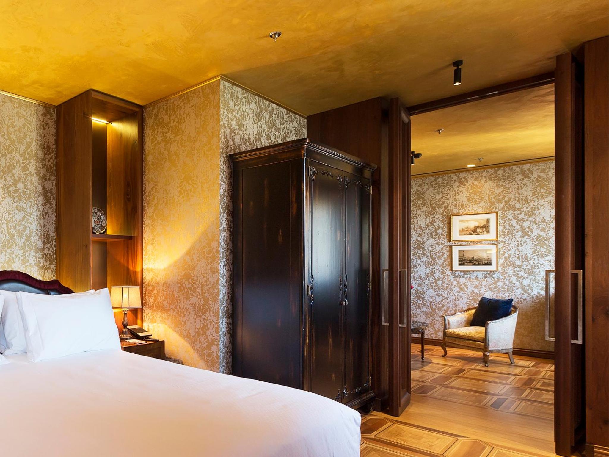 Palazzo Venart Luxury Hotel