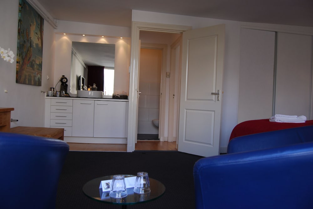 Adriaen Van Ostade B&B