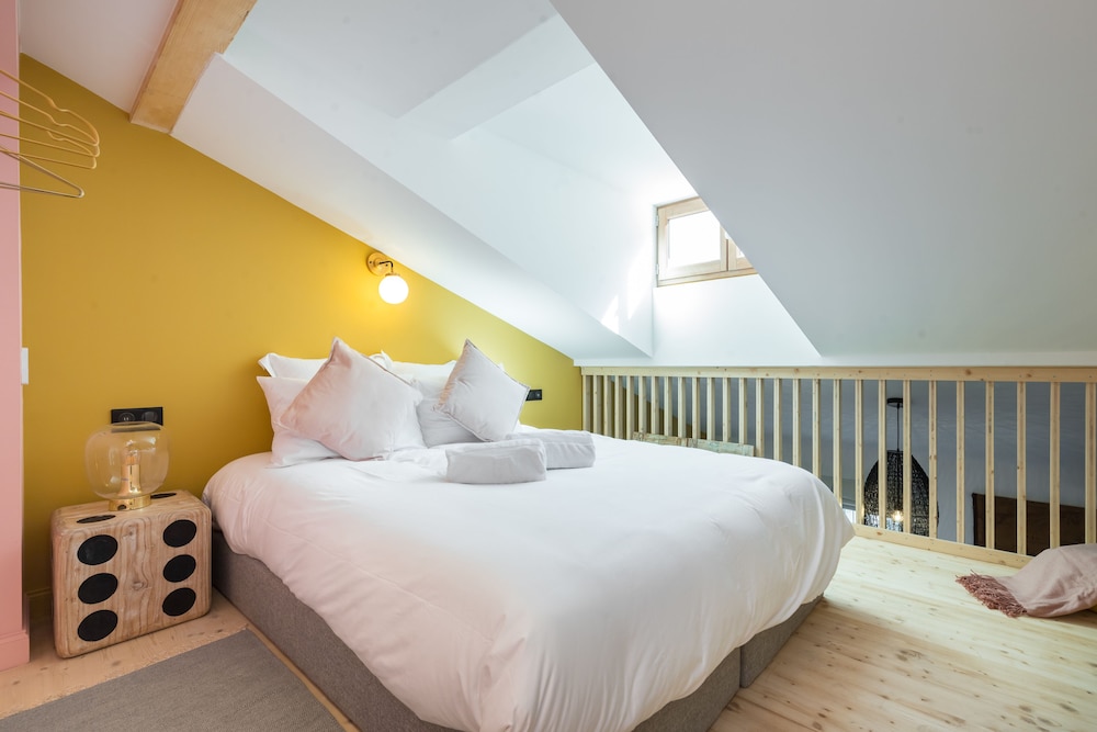 L'Abeille - Boutique Apartments
