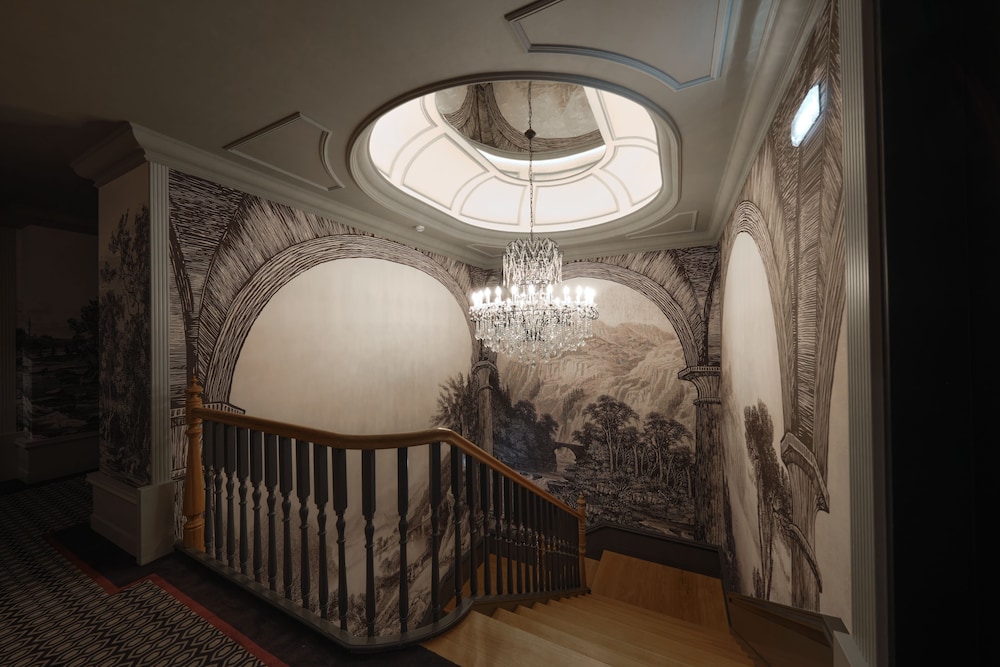 GA Palace Hotel & Spa, a Xixth-Century Villa