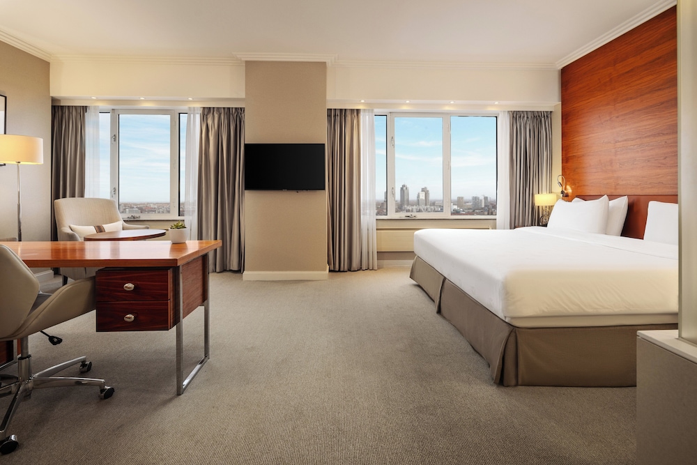 Hotel Okura Amsterdam – the Leading Hotels of the World