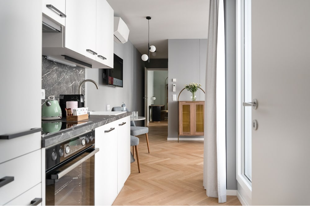 Numa Vienna Terra