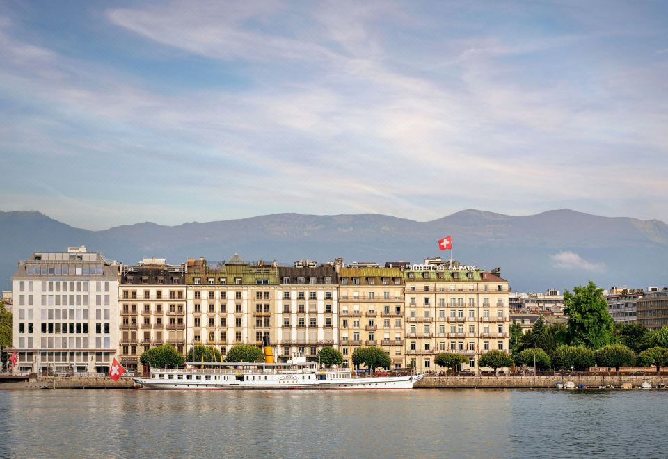 The Ritz-Carlton Hotel de la Paix, Geneva