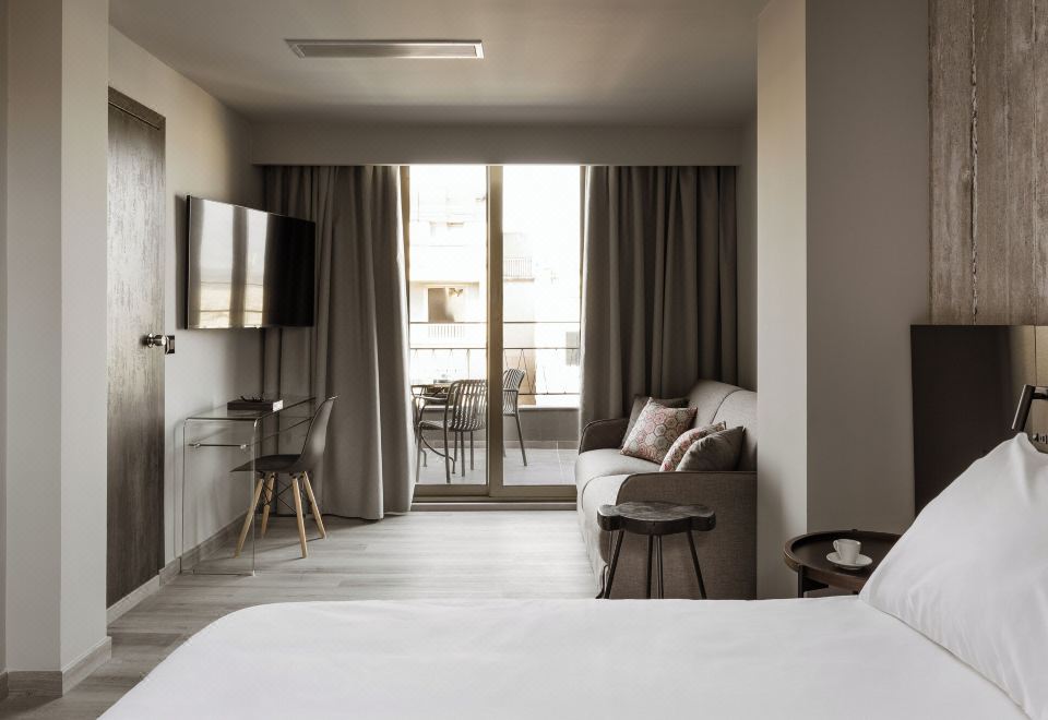 Alassia Hotel