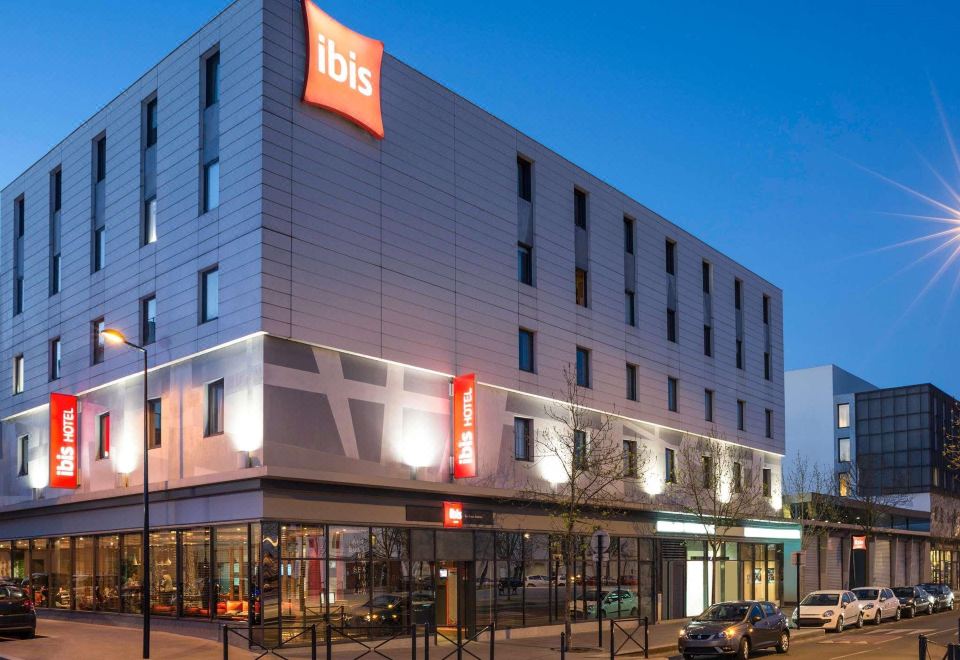 Ibis Bordeaux Centre Bastide