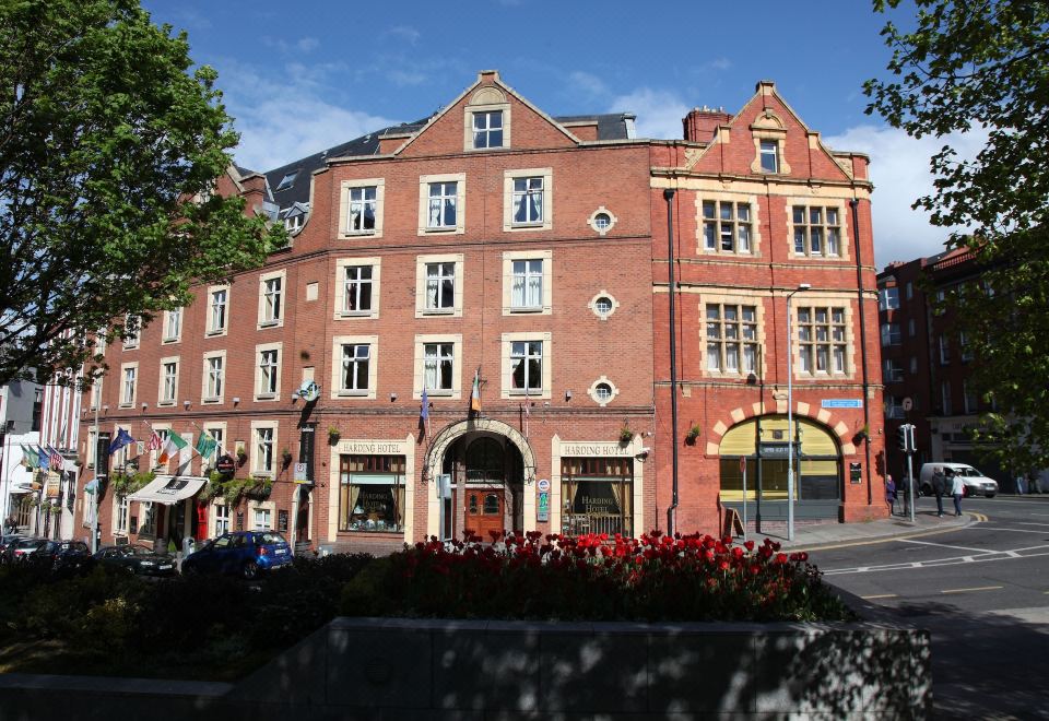 Harding Hotel