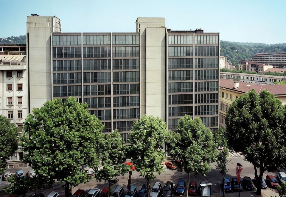 DUPARC Hotel & Apartments